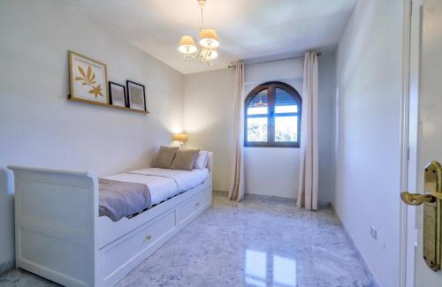 Distrito Norte Sierra Apartment | Lirio Apartment & Parking & Piscina