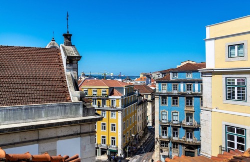 Santa Maria Maior Apartment | Lisbon Downtown Luxury Family Residence