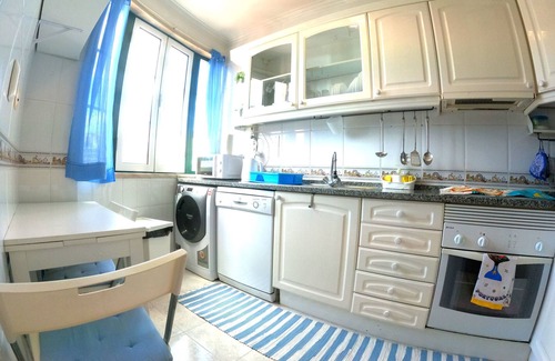 Barcarena Apartment | Lisbon, modern T1 apartment with balcony in Barcarena, Oeiras