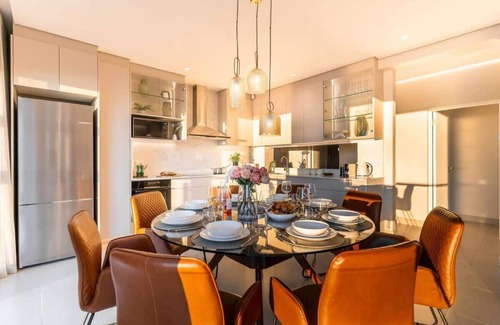 Clifton Villa | Lisburn on Clifton Villa - Ocean Views, Sleeps 15