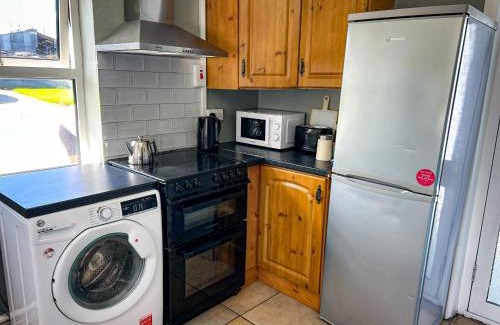 Castleisland House | Lisheenbawn Farmhouse Farranfore by Trident Holiday Homes