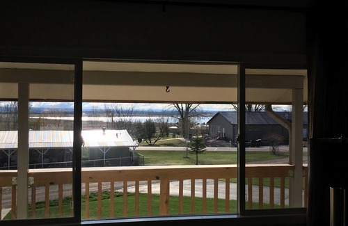 Pine Haven House | Listing title: Pine Haven, WY home viewing Keyhole Reservoir