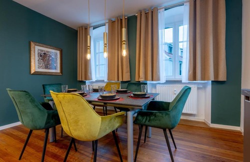 Weinheim Apartment | LIT LIVING Weinheim Altstadt - Boutique Apartments - Parking