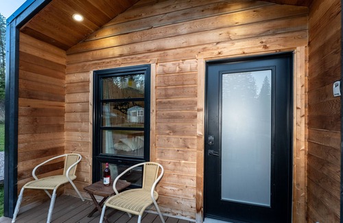 Martin City Cabin | Little Bear Micro Cabin at Spotted Bear Retreat