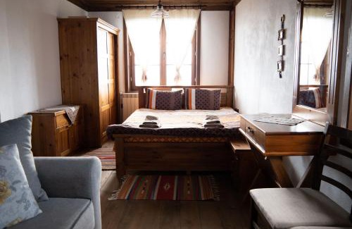 Leshten Villa | LITTLE BIRD Residency - Luxury Guesthouses in Leshten