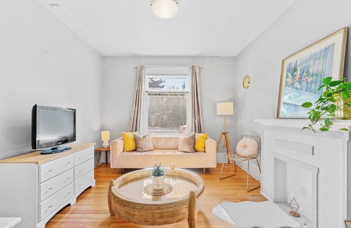 Sunnyside House | Little Blue House