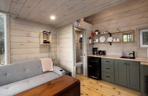 Chatsworth House | Little Cabin in the Pines