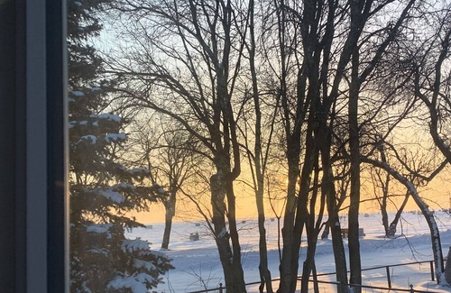 Gimli Cottage | Little Cottage On The Lake * 40 steps to beautiful beach