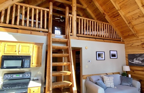 Caryville House | Little Cove Creek Cabin #1