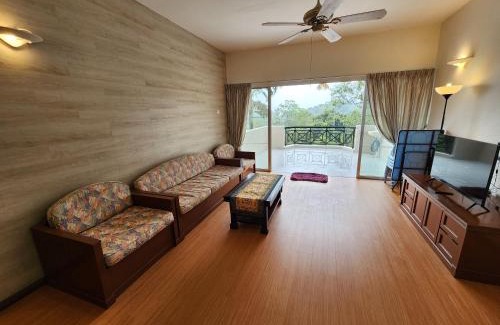 Bukit Fraser Apartment | Little England B8-3