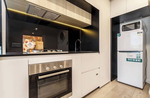 Southbank Apartment | Little French Apartment With Wrap-Around Balcony
