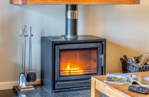 Crynant House | Little Hill End Stables - Reynoldston