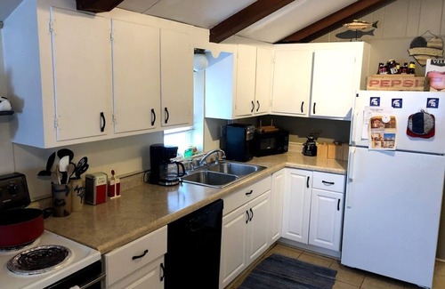 Albion Cottage | Little House on the Prairie