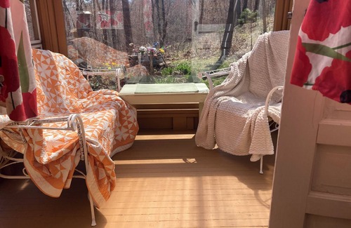 Iron River House | Little house Retreat on the lake