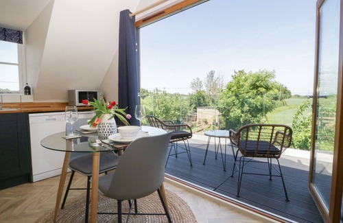Fiddington Cottage | LITTLE KNAPLOCK, romantic in Combwich, Somerset