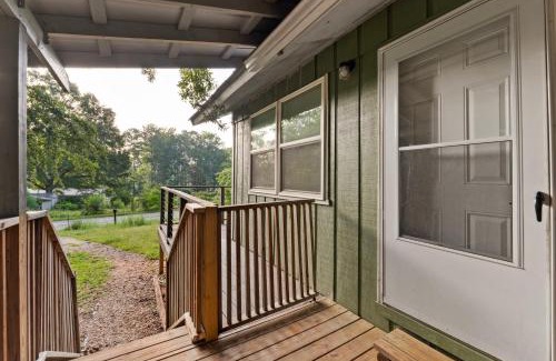 West Point House | Little Lake Cabin close to Callaway Gardens