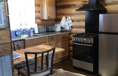 Sheridan Cabin | LITTLE LOG CABIN IN THE RUBY