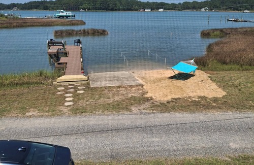 Windmill Point House | Little Oyster Oasis- A Charming Waterfront House in White Stone Virginia