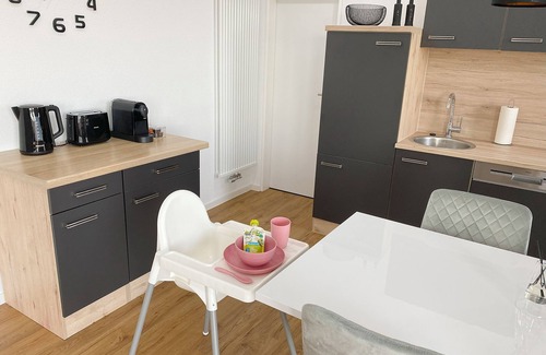 Waldbuttelbrunn Apartment | Little Penthouse Würzburg Komplett neu Renoviertes Apartment