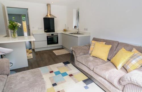 Carlyon Bay House | Little Pippin
