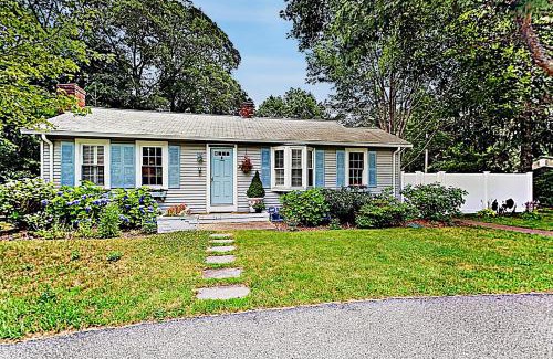 Cotuit House | Little River Manor