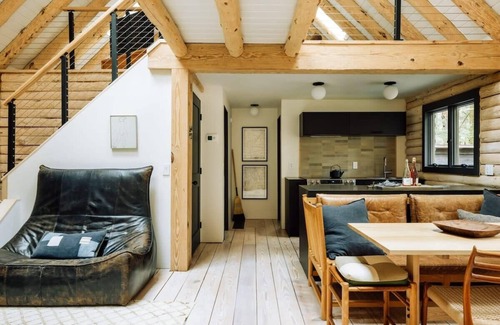 Barryville Cabin | Little River: Waterfront Sauna & Chic Log Cabin