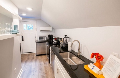 Capital View Apartment | Little Rock Apartment on 7th.