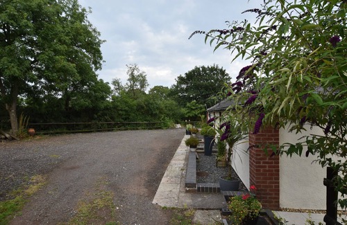 Alvechurch Cottage | Little Rushbrook Cottages