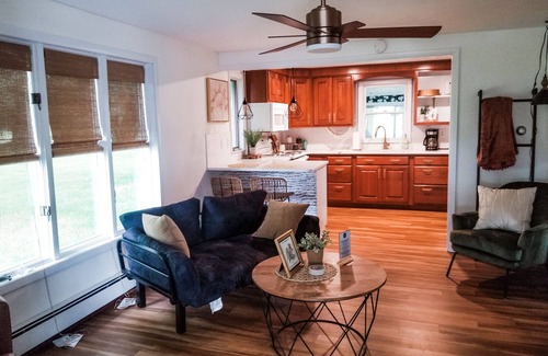 North East Cottage | Little slice of Heaven experiencing Lake Erie - private beach access