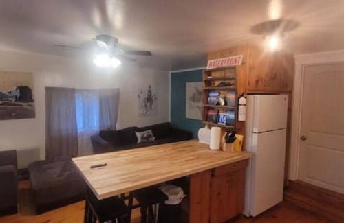 Bucksport House | Little Slice of River Paradise on The Narramissic River