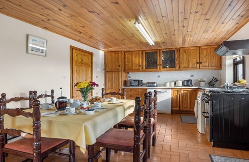 Ballyconneely House | Little Tara an ideal location for family & friends