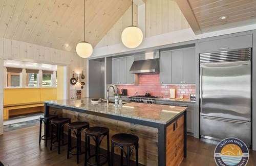 Elkhorn House | Little Vega on Lake Wandawega