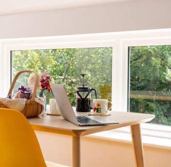 Alderbury Apartment | Little Willow Bank - 1 bed luxury apartment between Salisbury and The New Forest
