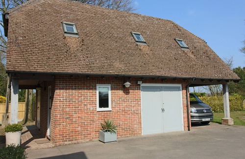 Stuppington House | Little Wisteria - light and airy and very peaceful with countryside views.