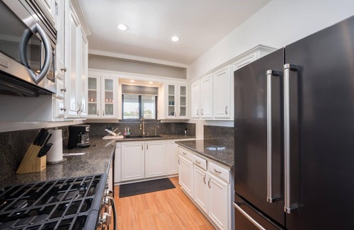 San Miguel House | Littlefield 1890 Victorian Retreat