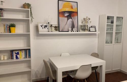 Isolotto Apartment | Live As Florentine