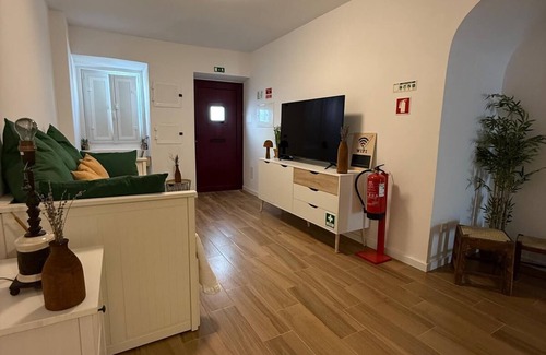 Estremoz Apartment | Live at SerpaPinto