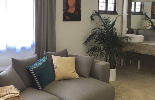 Baise Villa | Live in THE ONE STUDIO