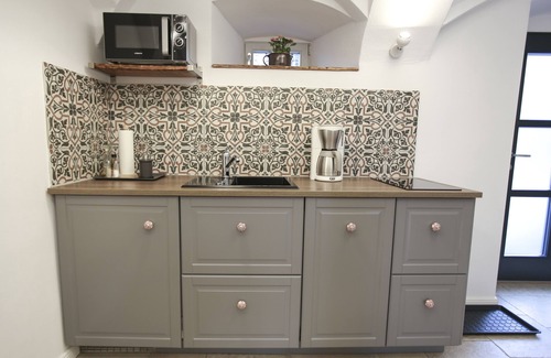 Grafengehaig Apartment | Live like in a castle, in the vaulted room, rental after complete renovation