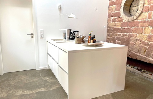 Sankt Ingbert House | Live more beautifully in the denkmal 19 design apartment with terrace access
