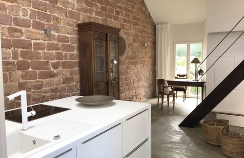 Sankt Ingbert House | Live more beautifully in the denkmal 19 design apartment with terrace access