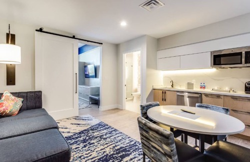 Ojus Hotel | Live the High Life! Rooftop Swimming Pool, Pet-friendly Property!
