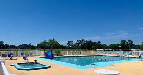 Clermont Villa | Lively Pet-Welcoming Tiny Haven in Bustling Clermont!