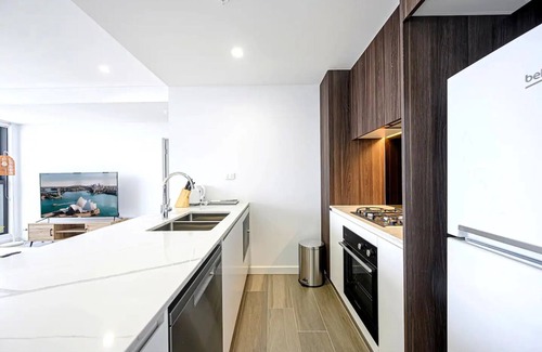 Liverpool Apartment | Liverpool Brand new 2 Bedroom APT View & Parking