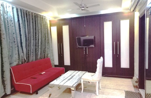 Lajpat Nagar Bed & Breakfast | Livia Residency