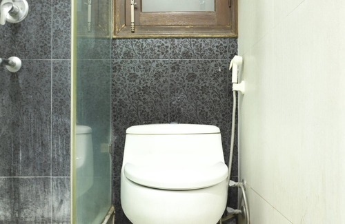 Lajpat Nagar Bed & Breakfast | Livia Residency