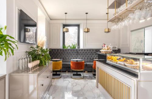 Gianicolo Apartment | Livia Valeria Palace