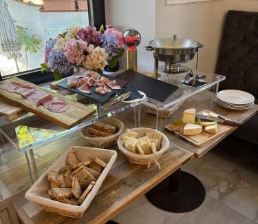 Gianicolo Apartment | Livia Valeria Palace