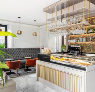 Gianicolo Apartment | Livia Valeria Palace