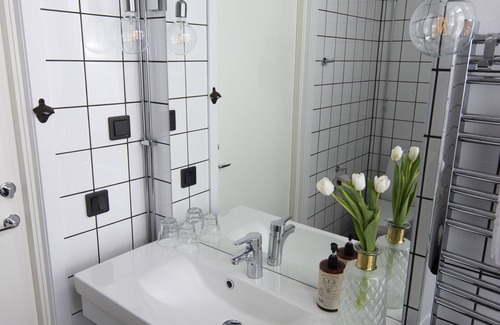 Orebro Hotel | Livin Station